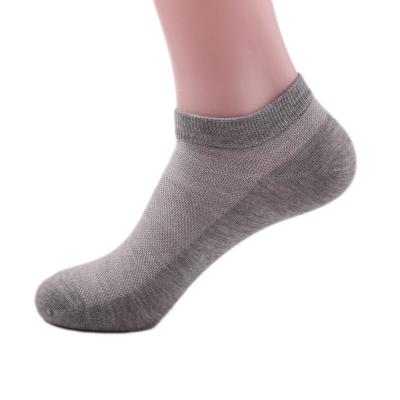 China Wholesale New Men's Socks QUICK DRY Low Style Breathable Sports Socks 1bags 5pcs Summer Thin Solid Mesh Upper Socks for sale