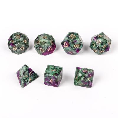 China Polyhedral Dies Set 7pcs Red and Green Treasure Stone Carve Custom Polyhedral Stone Dies Set for sale