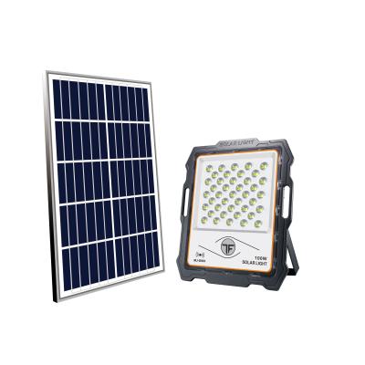 China 2021 high quanlity black-tech P67 outdoor garden solar led solar flood light with mono solar panel for sale