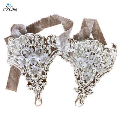 China Fabulous Gift Bridal Gloves Lace Flower Gloves Hollow Out Wedding Accessories Fingerless Gloves for sale