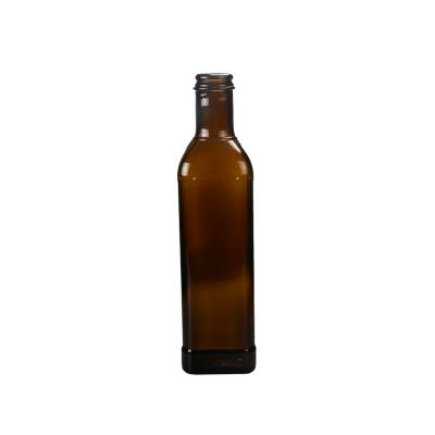 China 520cc Boston Square Glass Bottle Wine Bottle Stocked Amber Oil Bottle for sale