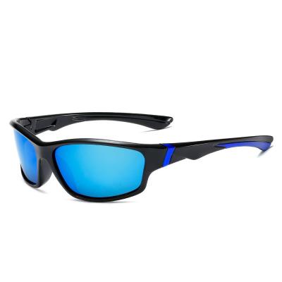 China 2021 Waterproof Windproof Fashion High Quality Polarized Fishing Cycling Sun Glass Sports Sunglasses for sale