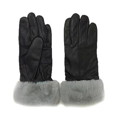 China Beautiful Breathable High Quality All-match Service Black Gloves Leather 7SIF8545PF for sale