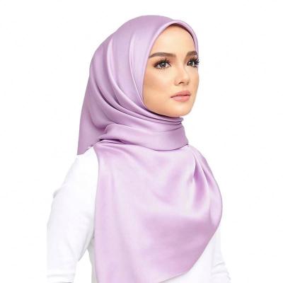 China Stylish Comfortable High Quality Wrap New Main Design Popular Malaysia Style Pleated Muslim Women Hijab Scarf for sale