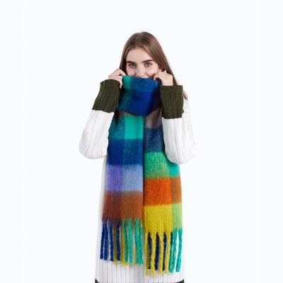 China Popular Fashion Luxury High Quality Women's Autumn Winter Classic Cashmere Plaid Thickened Warm Scarf for sale