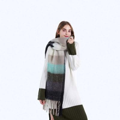 China Popular Wholesale Fashion Thickened Cashmere Women Designer Extra Large Plaids Winter Colorful Scarf for sale