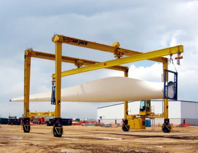 China Mobile Gantry Crane For Hoist Mammoth Wind Power Components for sale