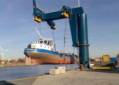 Chine Équipement de manutention de yacht de grue de potence de bateau pivotant de 2 à 10 m à vendre