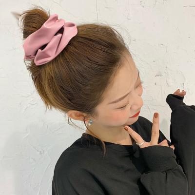 China Hair Tie Color PU Scunchie Elastic Leather Headband New Factory Fashionable Oversized Sale Hair Scrunchies 9 for sale