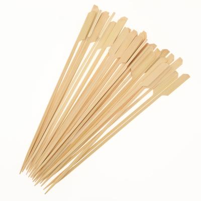 China Eco-friendly Teppo Golf Drinks / Food Bamboo Skewer Teppo Gun Shaped Paddle White BBQ Square Bamboo Skewer Sticks 28 Cm for sale