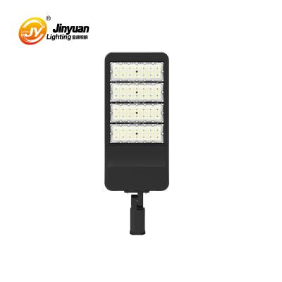 China Professional Factory ROAD Outdoor Parking Lot Lamp Lighting IP65 200w Aluminum Street Led Light for sale