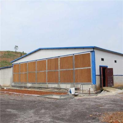 China Cojín grueso de la refrigeración por evaporación, vertiente automática de las aves de corral del control ambiental en venta