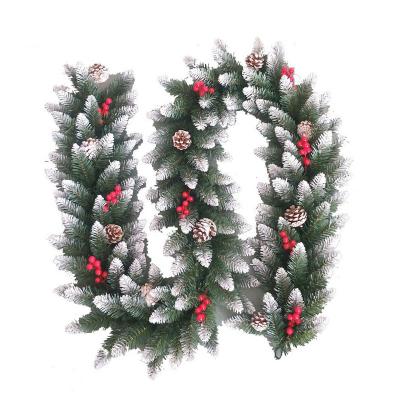 China Modern Design Christmas Decoration 2020 Christamas New 10 Feet Garland Berry Christmas Tree Ornament Christmas Welcom OEM Supplies Decoration With Red for sale