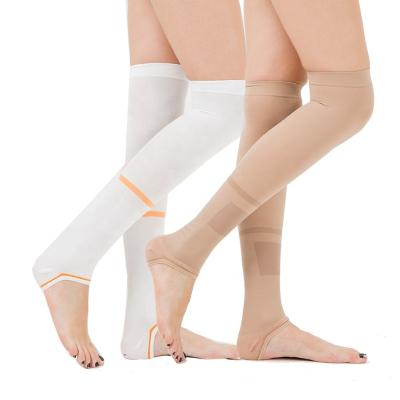 China Men And Women Medical White Knee High Anti-Embolism Stockings 15-20mmHg Compression Antibacterial Custom Socks for sale