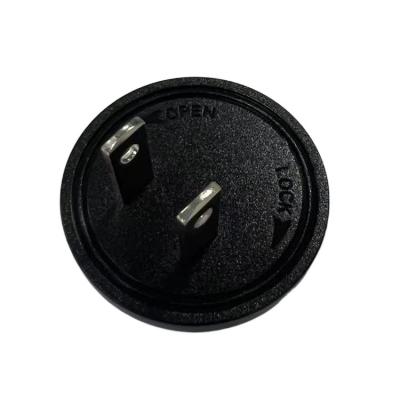 China Commercial Hot Selling Plastic Adapter Power 220V Female Home Plug Us With Cover for sale