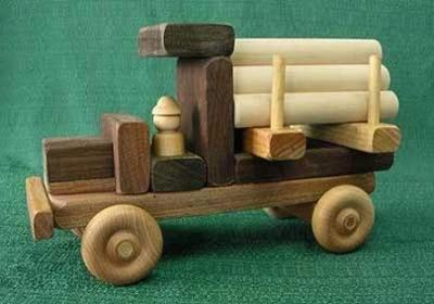 China Maple / Walnut Wood Natural Childrens Toy Building Vehicle Blocks for sale