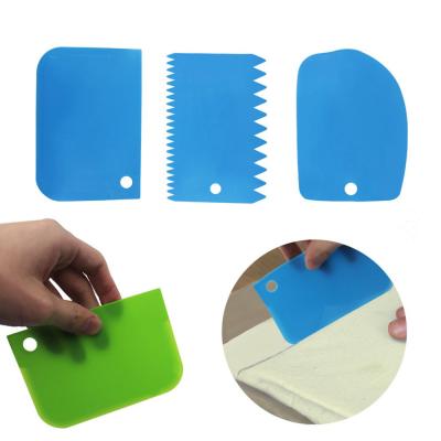 China Viable Universal Food Safe Cake Cream Scraper Food Scrappers Baking Kitchen Pastry Pastry Dough Scraper Plastic for sale