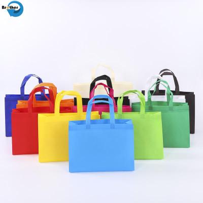 Cina Durable 20kg Loading Long Lasting Non Woven PP Eco Friendly Large Capacity Market Shopping Bag Black in vendita