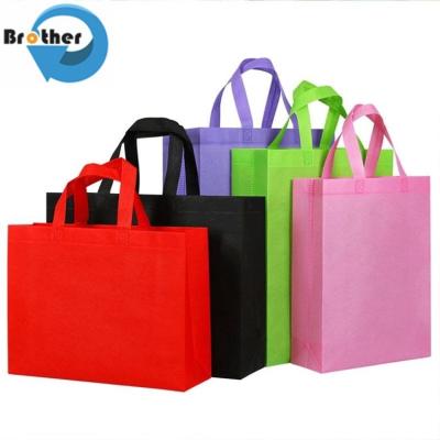 中国 Customize PP Non Woven TNT Bags/Nonwoven Flat Bag/T-Shirt Bag Colored Blue Nonwoven Tote T Shirt Bag PP Non Woven Bag 販売のため