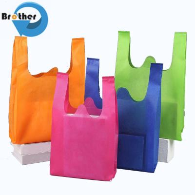 Chine Colorful T-Shirt Bag PP Nonwoven Bag Shopping Bags W-Cut Bag à vendre