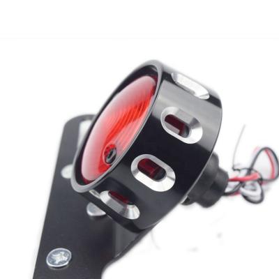 China Custom 12V Black Aluminum Tail Light Vintage Black CNC LED Rear Brake Light Vintage CNC LED Brake Tail Light Motorcycle Light Led Stop Light brake light drilled en venta