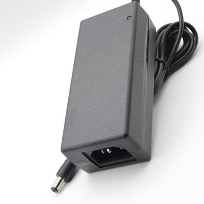 China Manufacturer Direct Desktop PC Style 5a Fast Output Current Adapter Laptop Charger Power Supply Adapter for sale