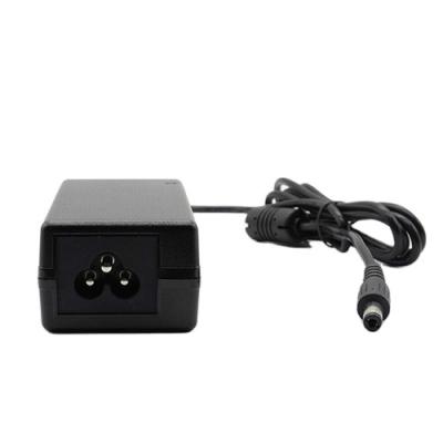 China Universal LED Light 100-240V AC Input DC 12v 5A Power AC/DC Desktop Power Adapter for sale