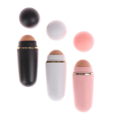 China Pore ​​Remover Dongguan Yusijie Natural Facial Volcanic Oil Roller Rolling Stone Oil Control Absorbing Roller For T-Zone for sale