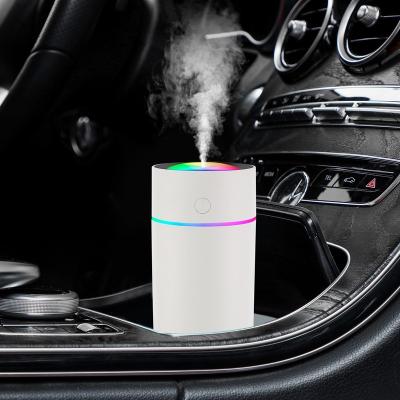 China 320ml Ultrasonic Car Color Cup USB Air Humidifier Diffuser Car Mist Maker with 7 Colors Night Lights Mini Office Air Purifier for sale