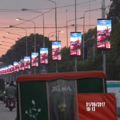 China Lamp pole led display high quality good price 4G P4 Lamp pole advertising display screen for sale