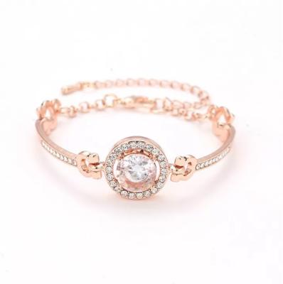 China TREND Jewelry Rose Gold Women's Crystal Bangles New Charm Diamond Ladies Bangle Fashion Design Bracelet for sale