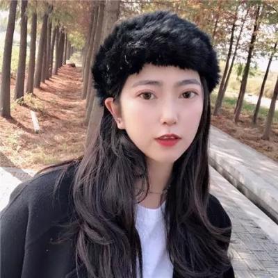 China CHUHE Winter Women Winter Women Comfortable Soft Wide Hairy Hairy Headband Ladies Russian Fluffy Faux Fur Headband for sale