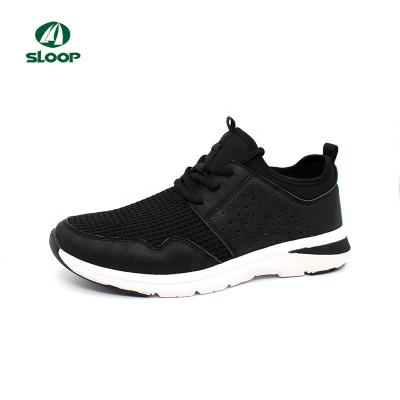 China EVA Cool Mens Mesh Gym Shoes Running Shoes For Men Sports On Sale for sale