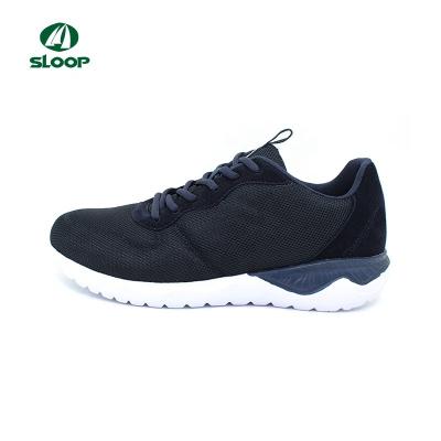 China Lightweight EVA Low Price 2019 Fashion Sneakers Shoes Man Sports Shoes for sale