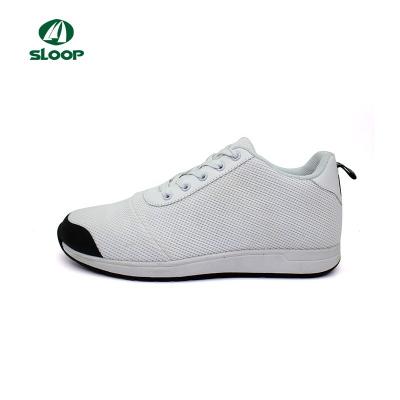 China EVA 2018 Mesh Breathable Comfortable Men's Running Shoes for sale