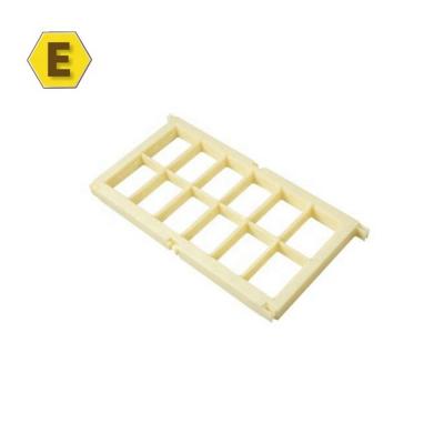 China Bee Farm Plastic Quick-clip Frame For Honey Cassettes 250g*12 Plastic Honey Boxes Beekeeping Frame Insert for sale