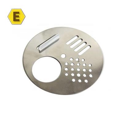 China Bee Farm Small Rotate Metal Disc For Hive Entrance Hive Door for sale