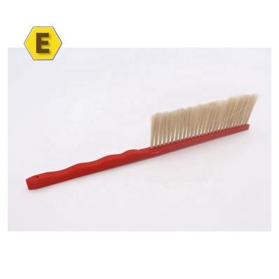 China Lightweight Natural Wooden Handle Bee Brush Beekeeping Tool for sale