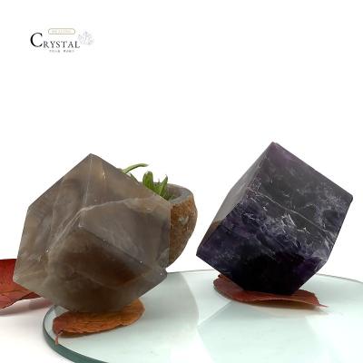 China Wholesale Natural Raw Gemstone Heptahedron From Europe Decorate Crystal Fluorite Stone For Gift for sale