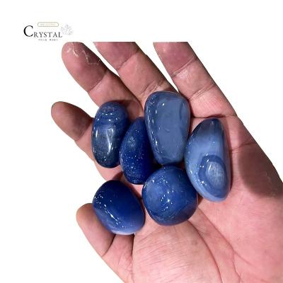 China Europe wholesale factory sale loose polished natural blue-velns agate tumble stone for home decoration for sale