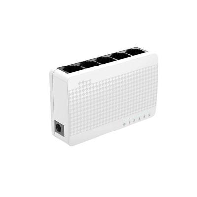 Chine Commutateur Ethernet professionnel sur mesure S105 à 5 ports 10/100 Mbps Commutateur réseau Ethernet RJ45 rapide avec une capacité de commutation de 1,0 Gbps à vendre