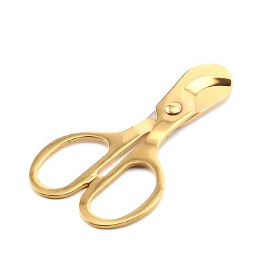 China Cigar Scissors Metal Accessories Contemporary Metal Cigar Scissors Stainless Steel Gold Travel Smoking Tools Sharp Portable Cigar Cutter for sale