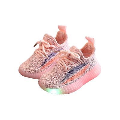 China 2021autumn New Anti-odor Led Light-on Breathable Running Shoes Boys Girls Soft Bottom Luminous Sneakers Children Kid Shoes for sale