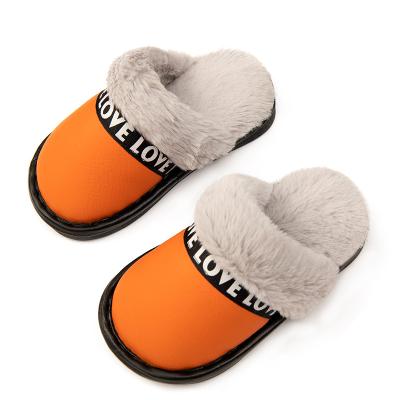 China Real Artificial Autumn Slippers House Anti Slip Anti-Smell PU for sale