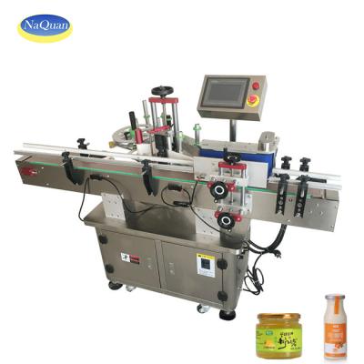 China NEW Automatic Juice Food Bottles Hot Melt Glue Labeling Machine With PVC Label for sale