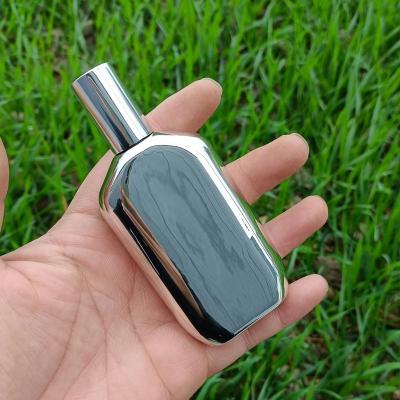 China 2022 Latest Personal Care Maniac Spray 50Ml Empty Aluminum Atomizer Glass Refillable Perfume Bottle With Sprayer Pump for sale