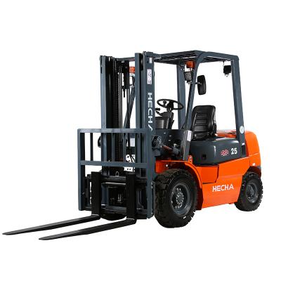 China Hecha Hotels Diesel Forklift Truck 3 Tons Forklift With Triple Mast for sale