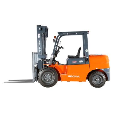 China Hotels Forklift 5tons Capacity Xinchai Diesel Engine , Isuzu Engine With Side Clutch for sale