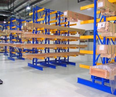 China Corrosion Protection Heavy Duty Cantilever Warehouse Racking System For Rebar Storage for sale