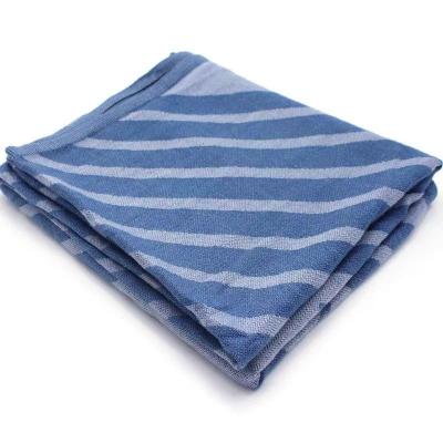 China Manufacturer Customized Acrylic Jacquard Woven Fire Retardant Flat Travel Blanket Nondisposable Supply for sale